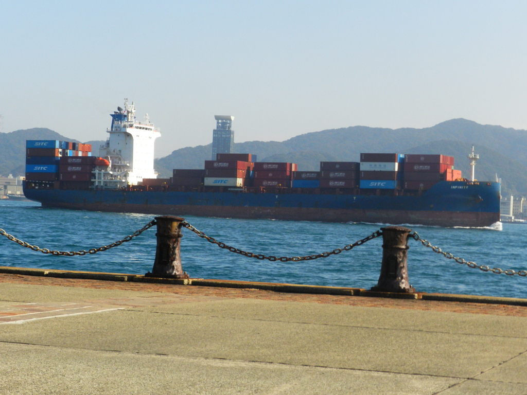 関門海峡航行の船舶　⑦