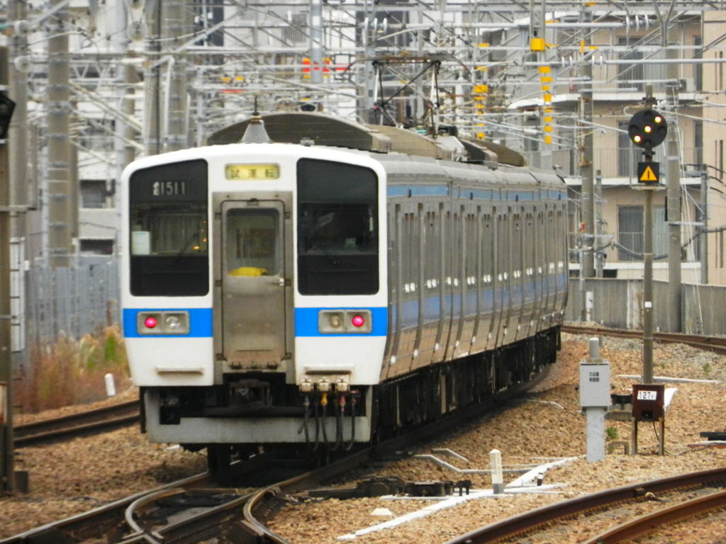 415系1500番台の通過