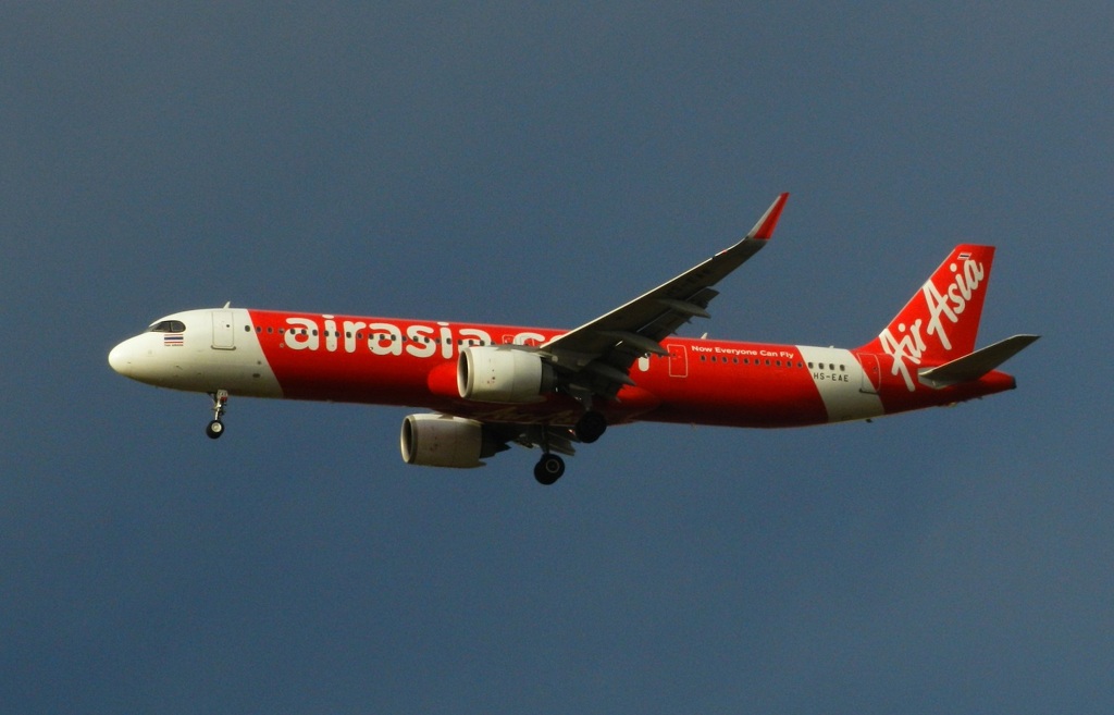 AIRASIA　A321　福岡空港ランディング