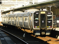 福北ゆたか線813系