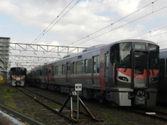 下関車両所にて227系URARAの疎開