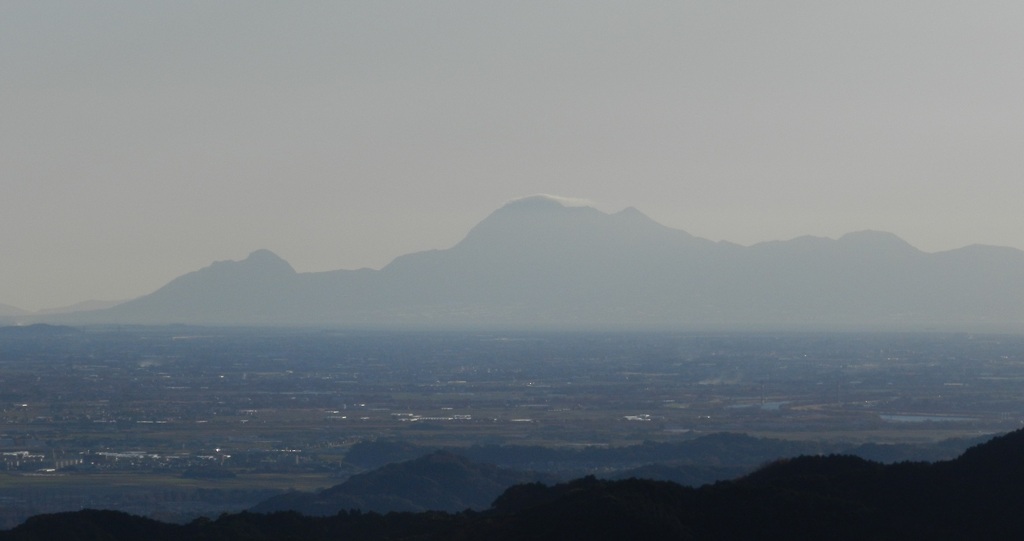 佐賀基山山頂より見える平成新山
