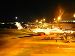 夕暮れの福岡空港　⑨