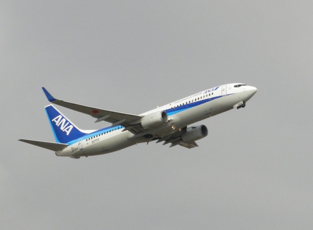 福岡空港ANA　B737-800離陸　1