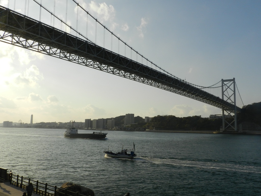 関門海峡の波　1