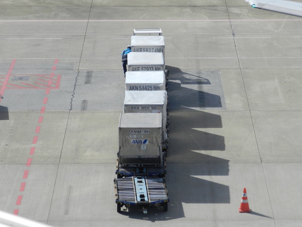 ANA B777-300　出発準備　7