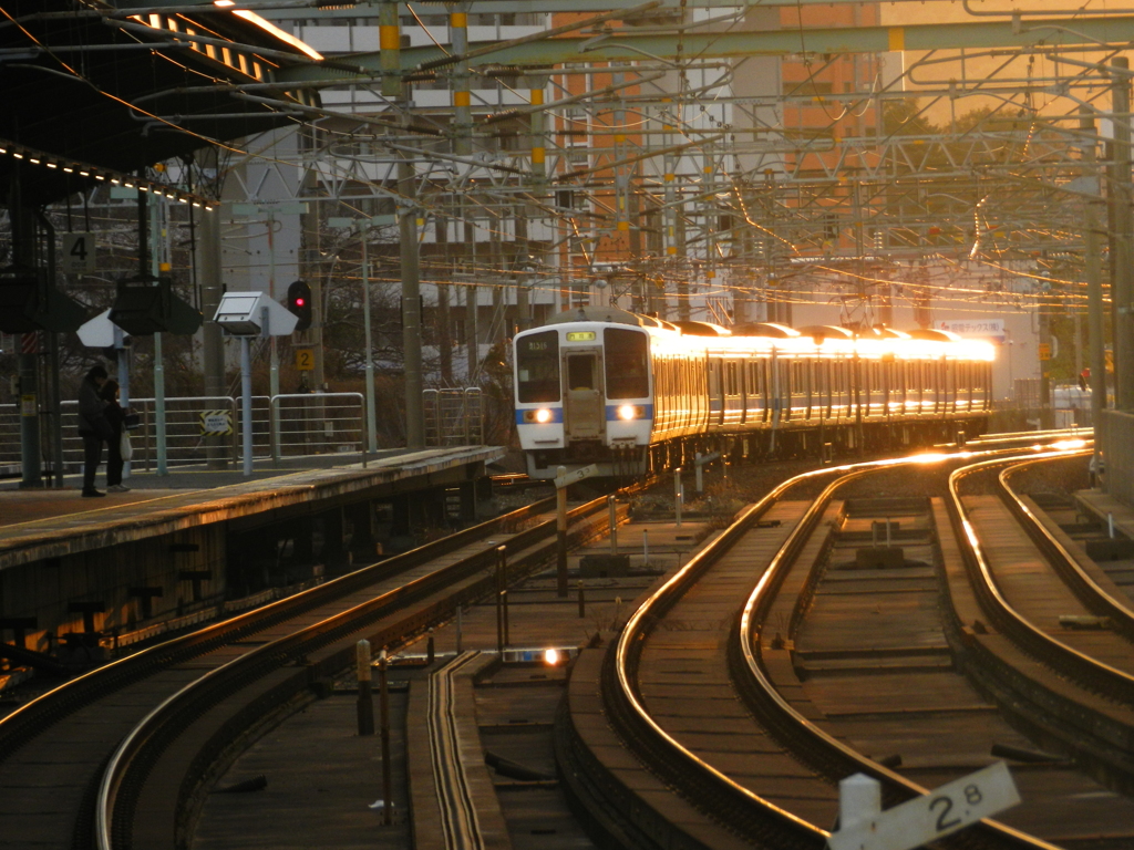 スペースワールド駅に入線の415系1500番台　①