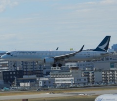 キャセイパシフィック　A321　福岡空港ランディング
