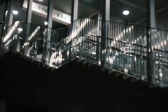 旅へと誘う外階段