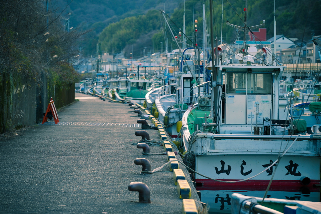 由比港の日の入り