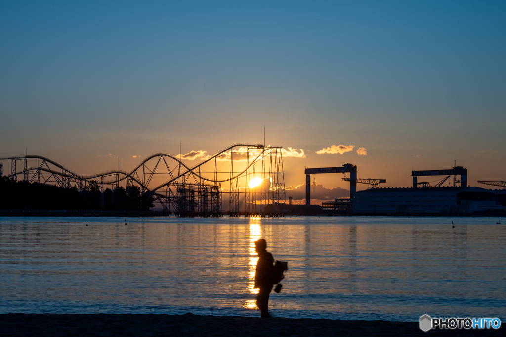ジェットコースターへ昇りゆく