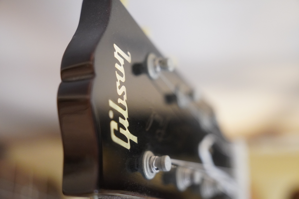 「ロゴから音がなっている」という往年の皮肉