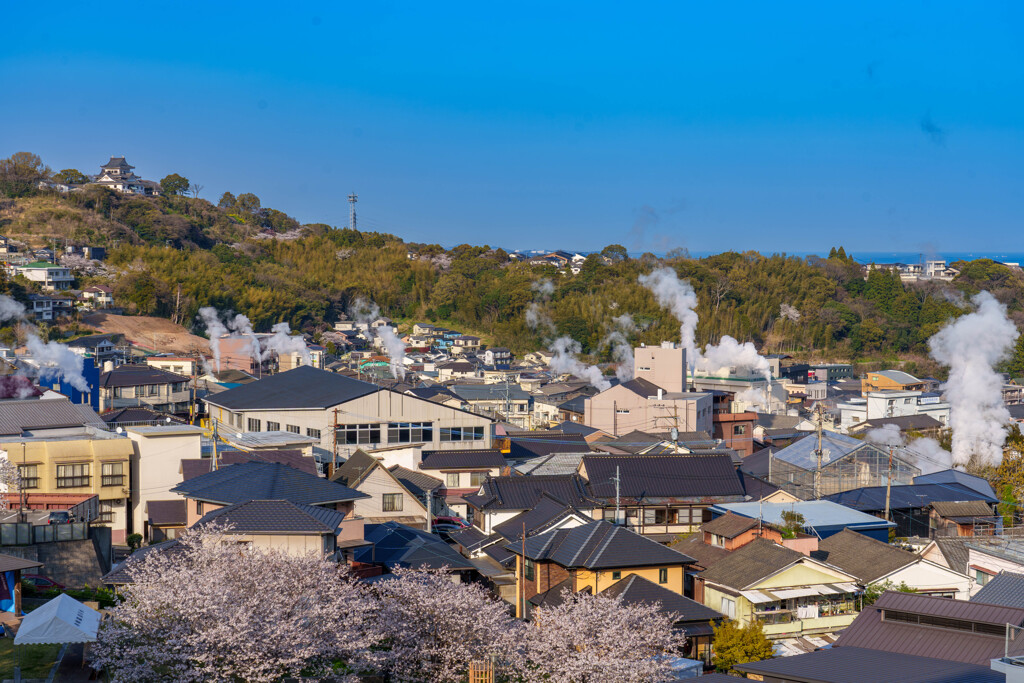 別府の温泉街
