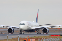 デルタ航空 ～ソラムナード羽田緑地展望テラス