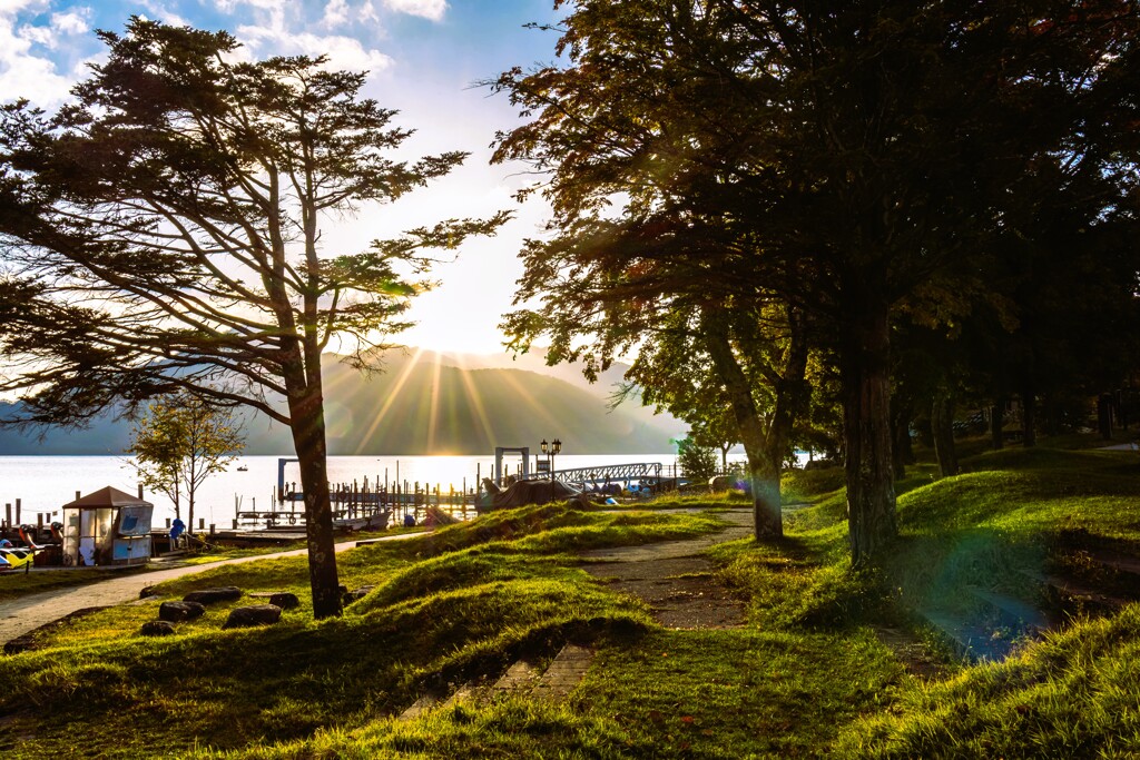 暮れゆく中禅寺湖