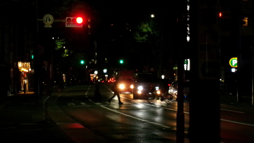 深夜の横断