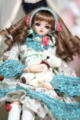Doll2001