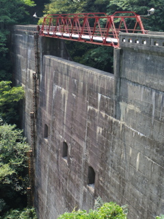 嵯峨谷ダム・絶壁