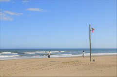 秋の海辺の物語