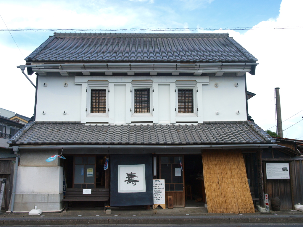 蔵のある街  一宮町