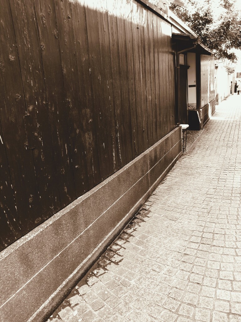 石畳の路地