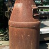 ハーフカメラ日和　錆びた生乳タンク