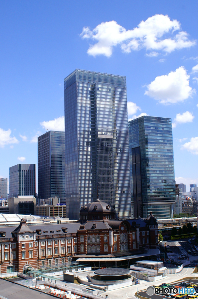 東京駅・夏