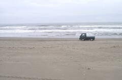 梅雨入り前の外房の海