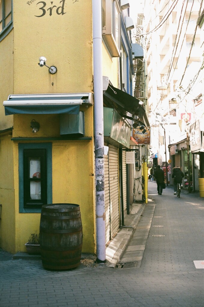 樽のオブジェ(フィルム)