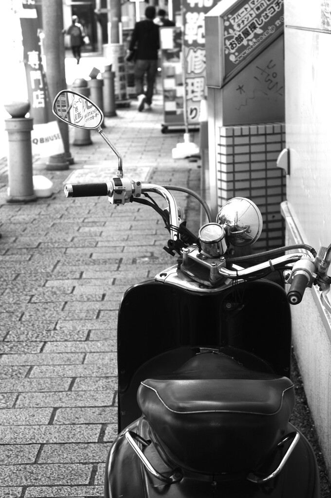 モノクロで見た街
