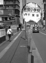街角モノクロ散歩