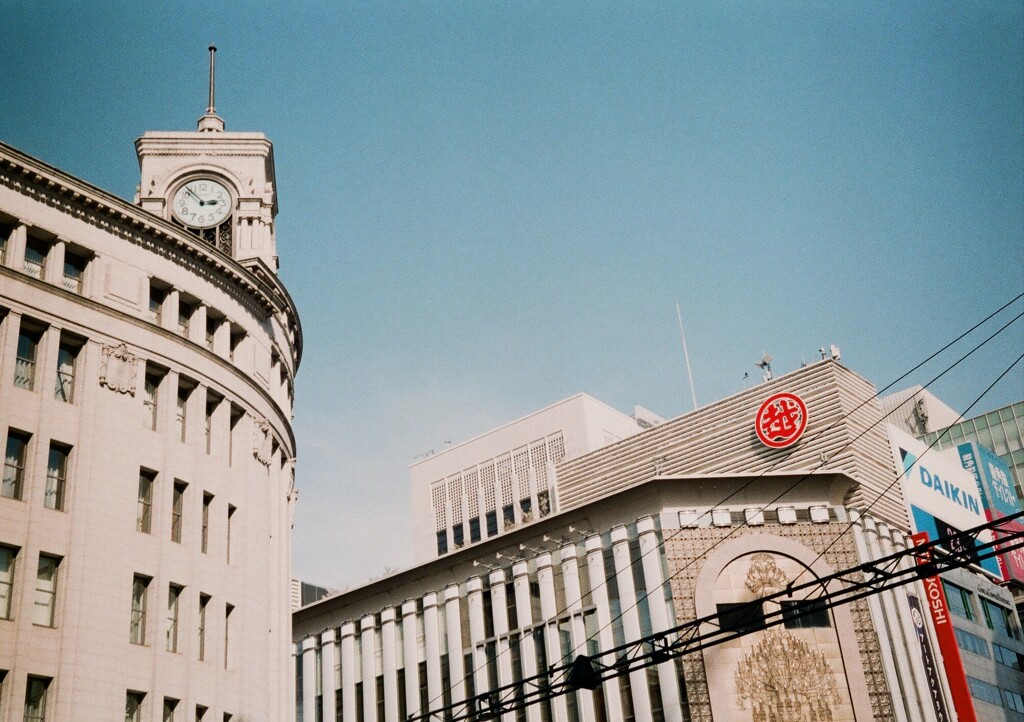 今も共に銀座の顔(フィルム)