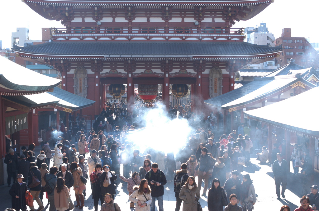 香煙に願いを託して