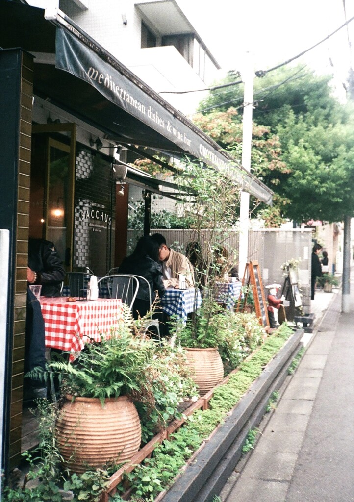 二人でオープンテラス席