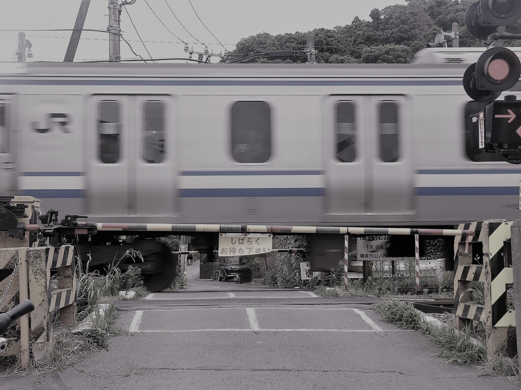 通過待ち