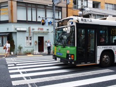 都営バスが走る街