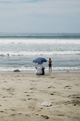 じっと見つめる じっと見つめる