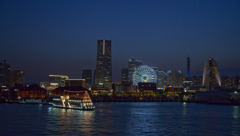 横浜