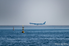 ブイと飛行機