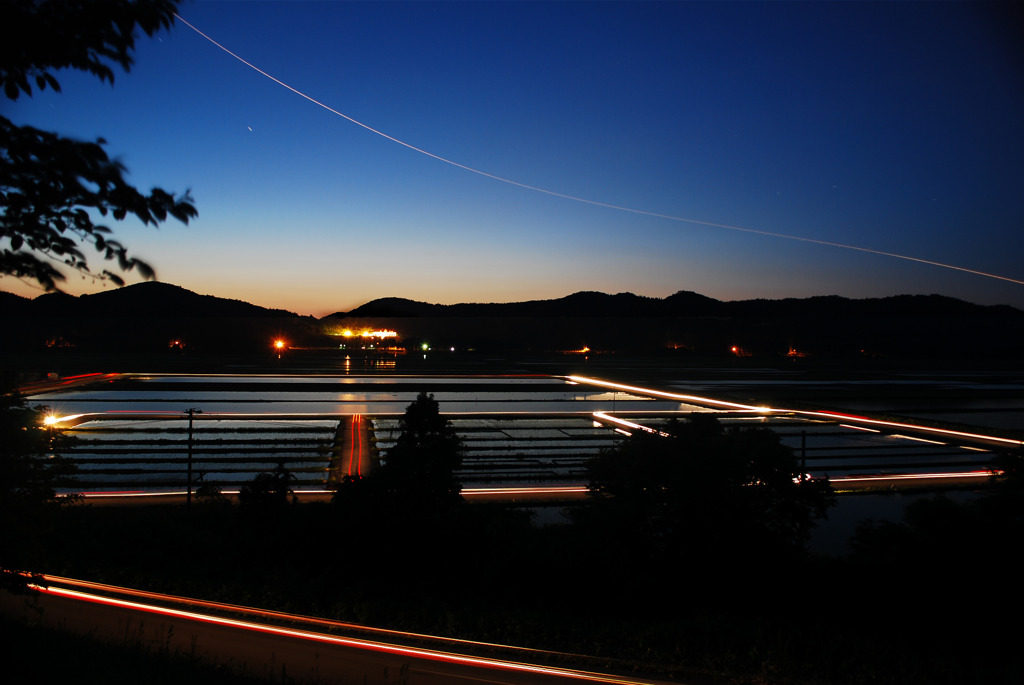 水田夜景