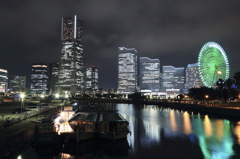 万国橋からみなとみらい
