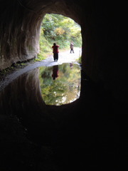 トンネル