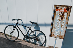 自転車と看板