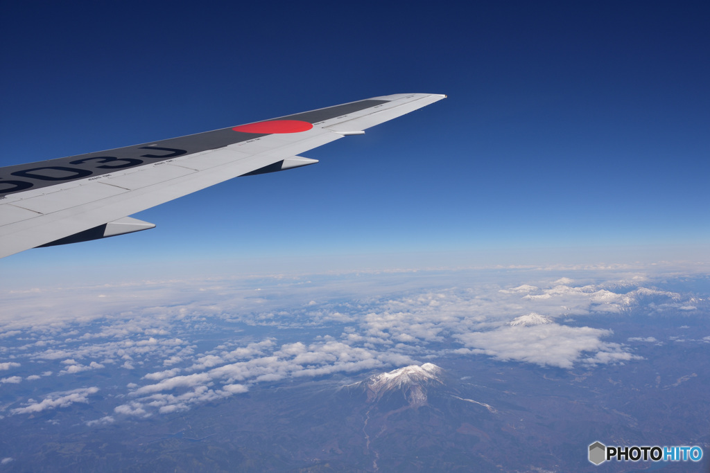 機窓からの御嶽山