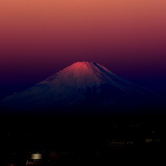 紅に染まりて