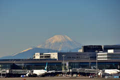 羽田空港から見る富士山　その２