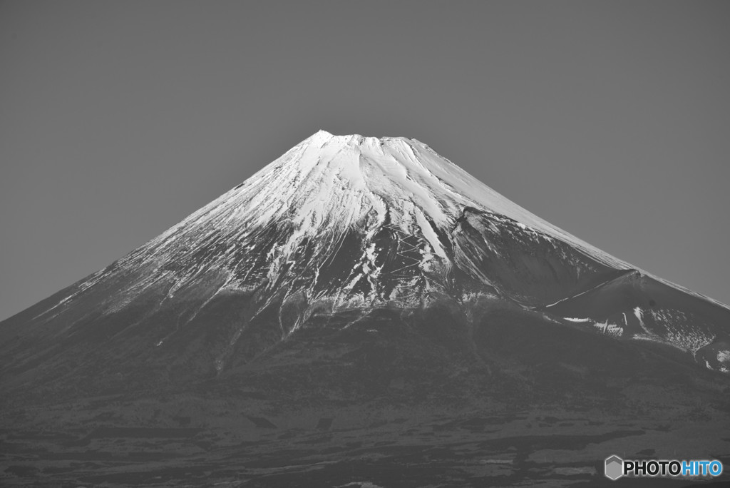 伊豆半島西海岸から望む富士山　⑦