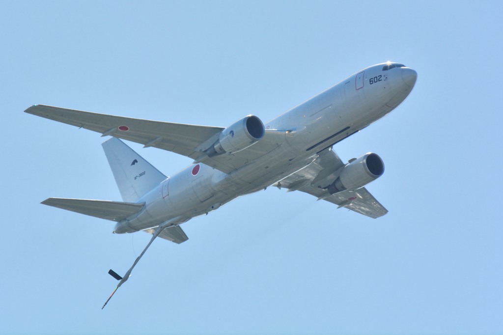 空飛ぶ給油所