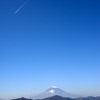 富士山と飛行機雲