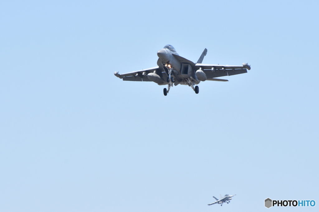 ON　FINAL